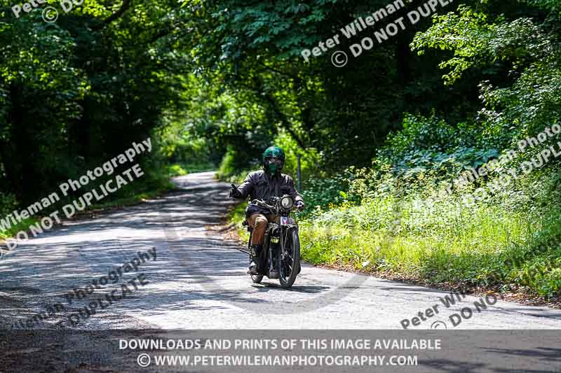 Vintage motorcycle club;eventdigitalimages;no limits trackdays;peter wileman photography;vintage motocycles;vmcc banbury run photographs